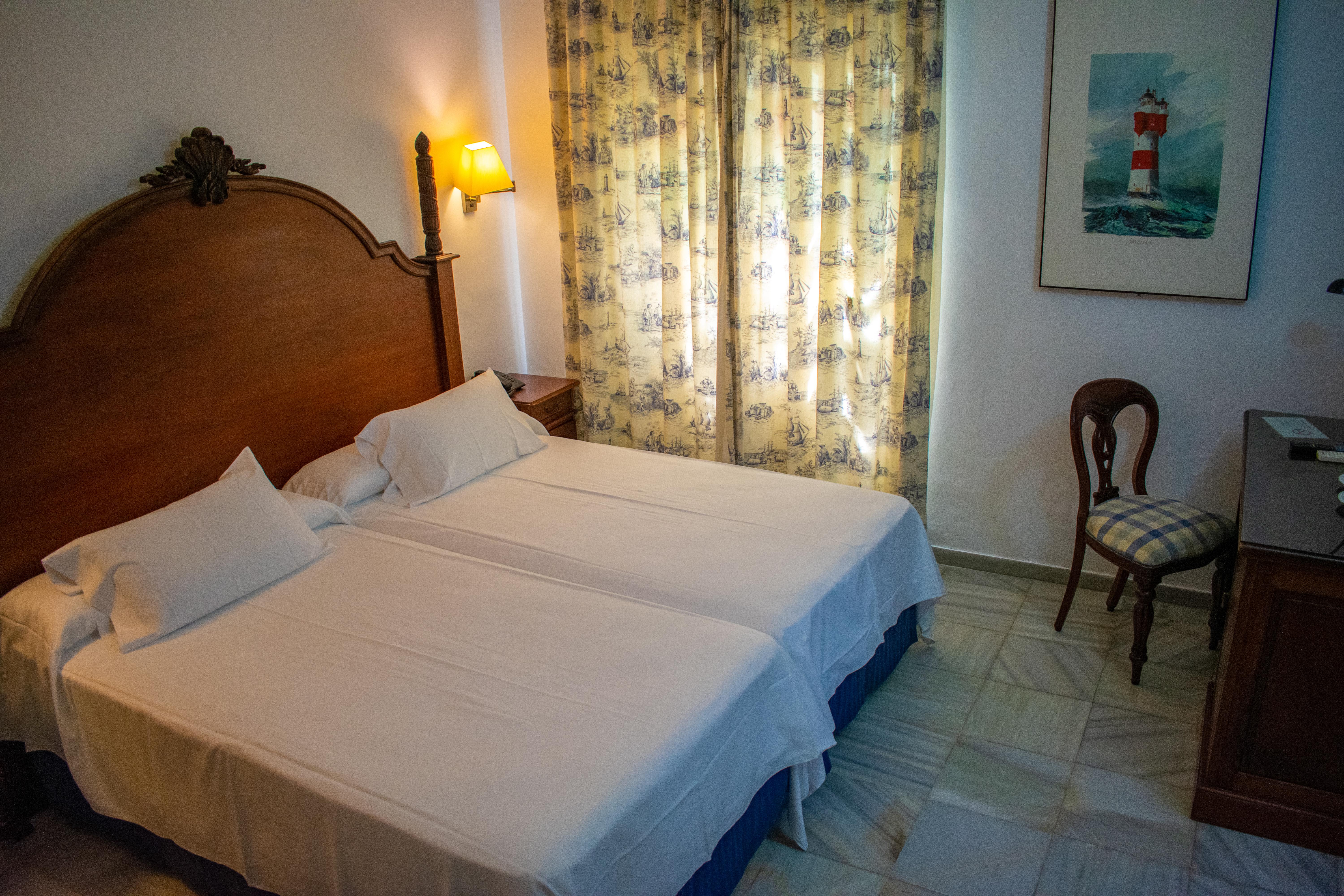 Hotel Playa De Regla Chipiona Extérieur photo